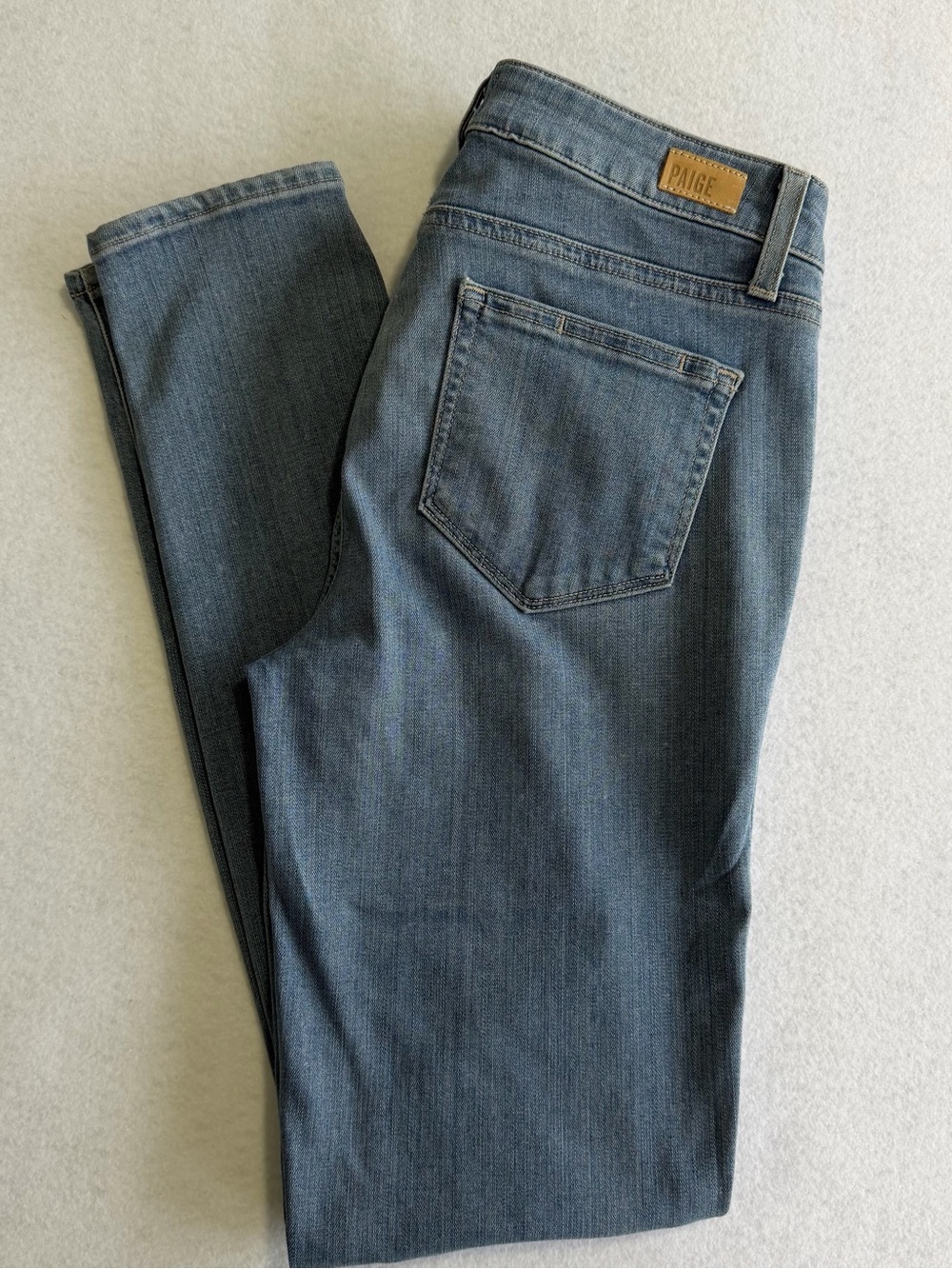 PAIGE Edgemont Skinny Jeans Size 29 Medium Wash Blue Denim Stretch
